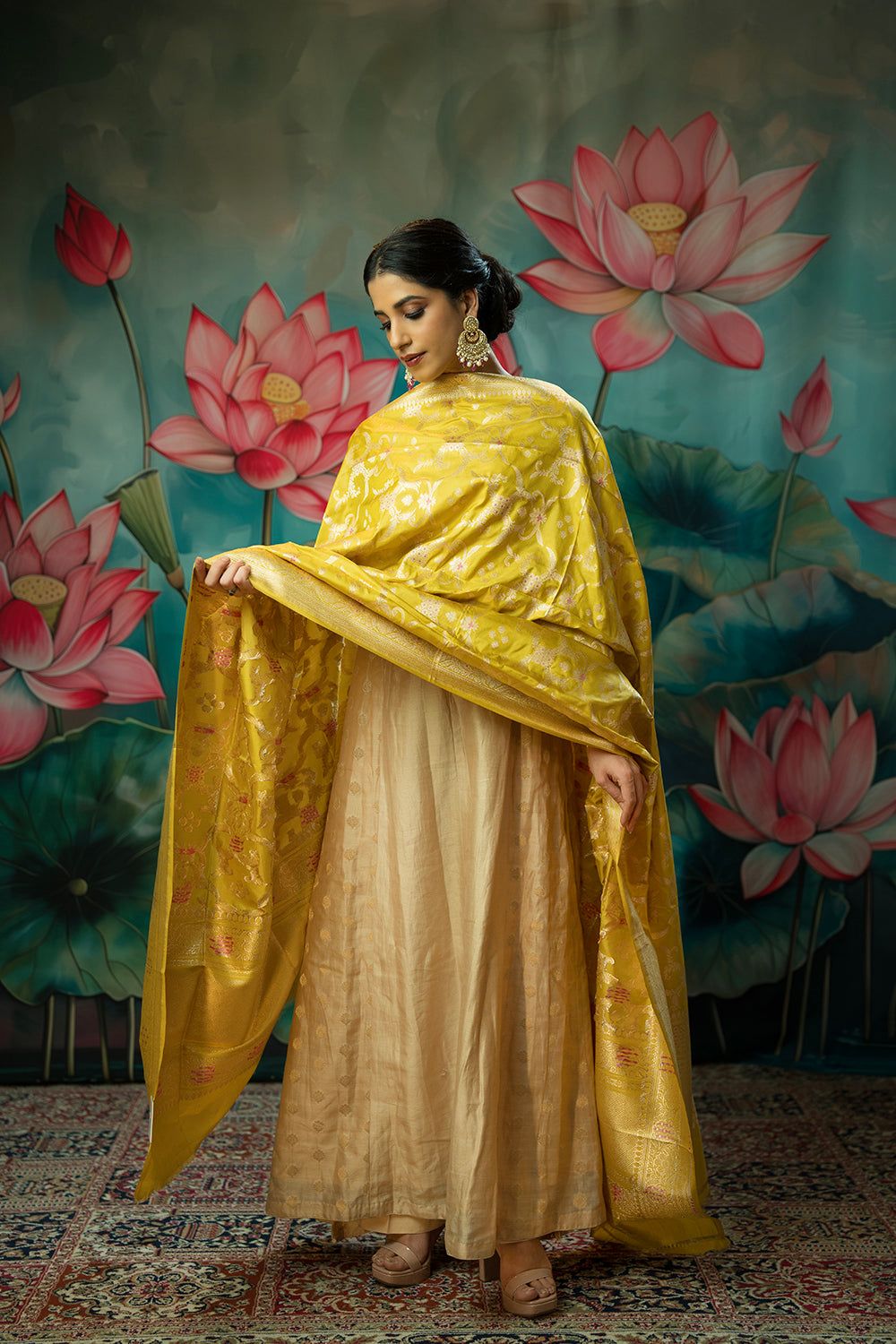 Handwoven yellow meenakari silk dupatta