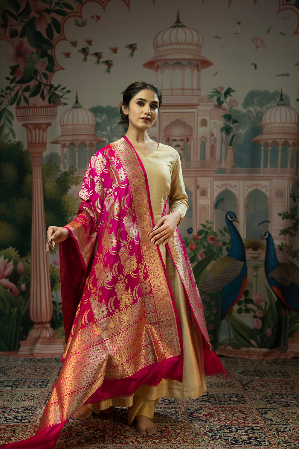 handwoven pink silk janngla dupatta