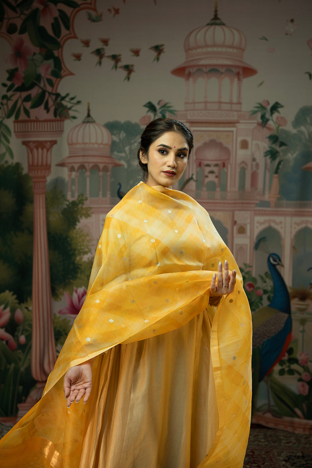 Handwoven yellow organza dupatta