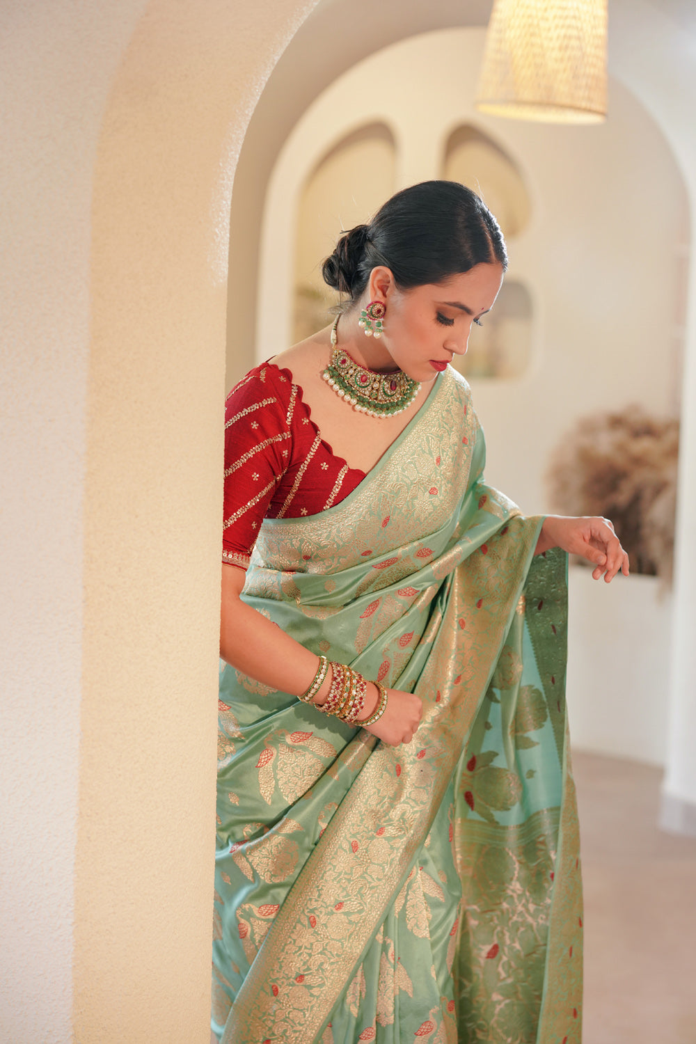 Handwoven 'morni' silk saree