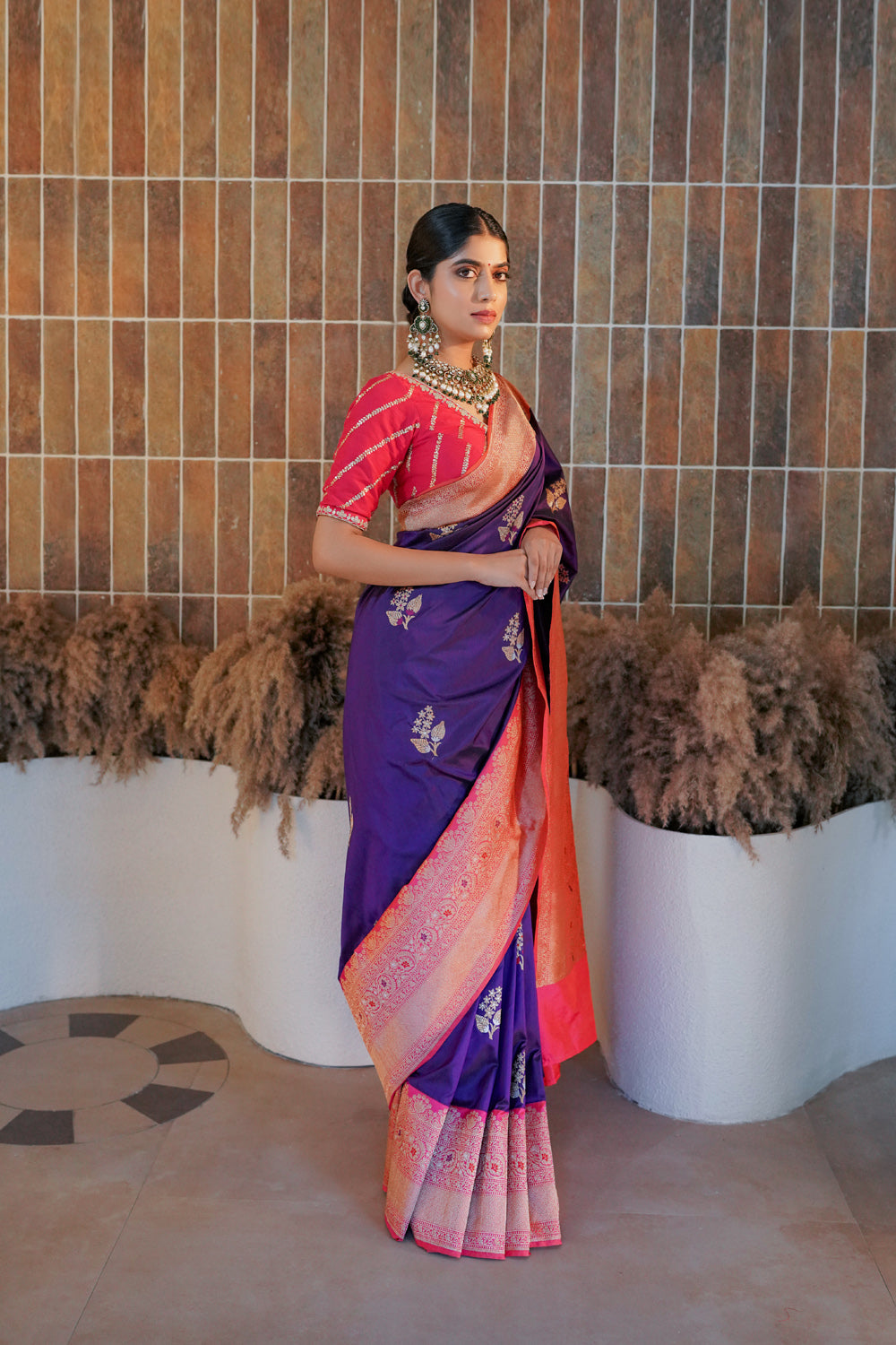 Handwoven 'chameli' silk saree