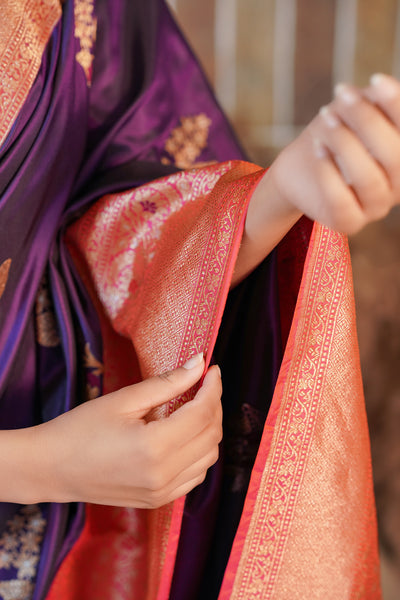 Handwoven 'chameli' silk saree