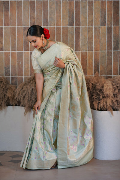 Handwoven 'mehek' silk saree