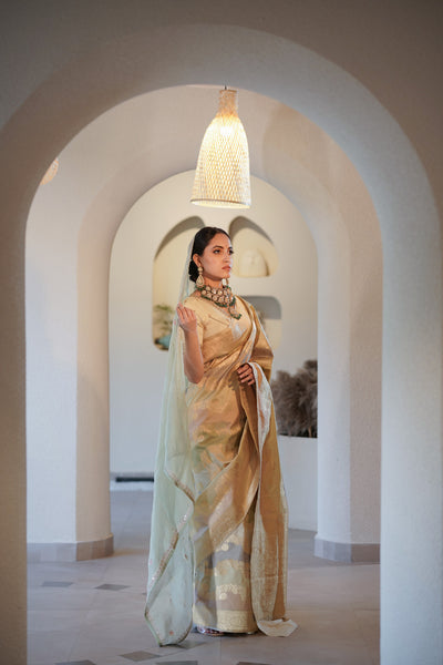 Handwoven 'Indira' silk saree