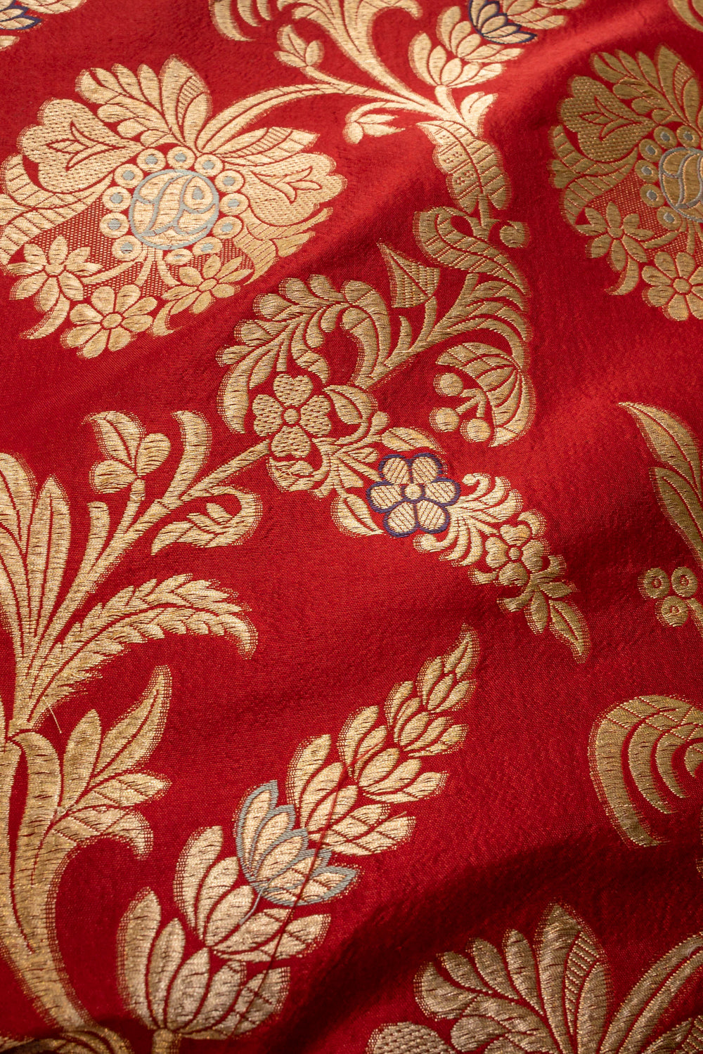 Handwoven deep red silk jangla fabric