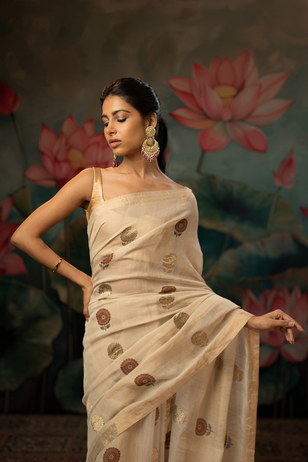 Ivory Handwoven Pure Tissue Chanderi Saree