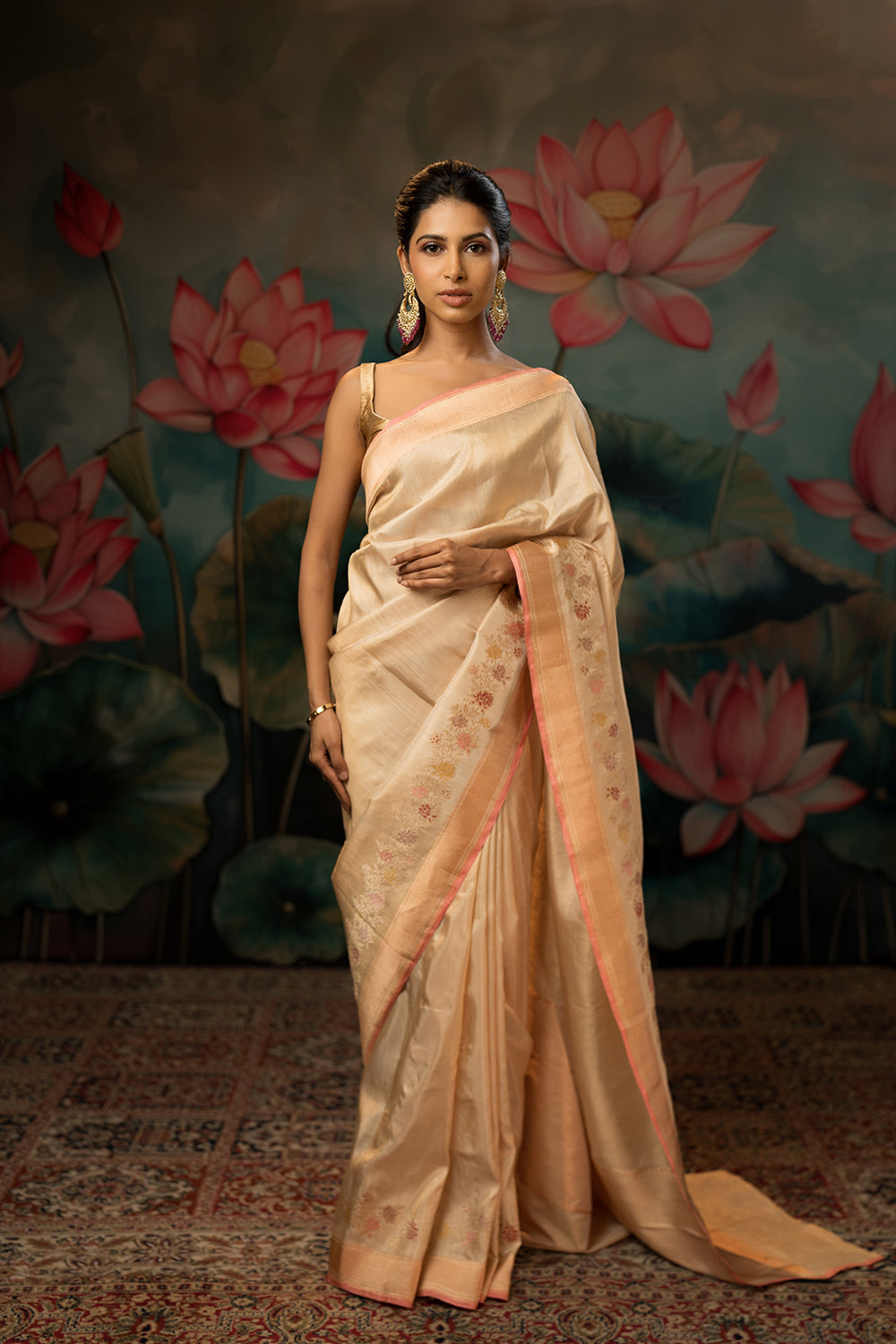 Ivory Handwoven Pure Tissue Twill Saree