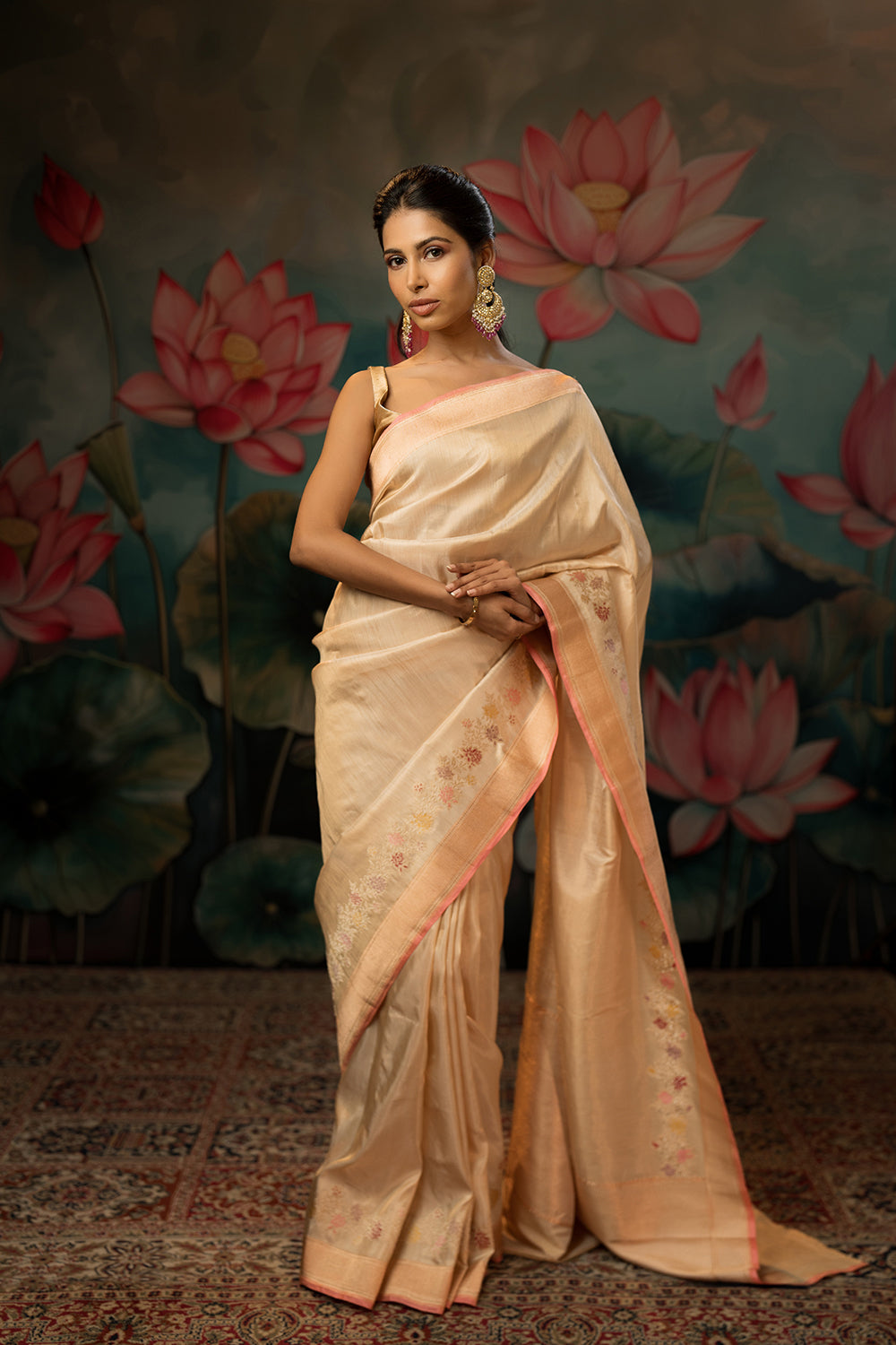 Ivory Handwoven Pure Tissue Twill Saree