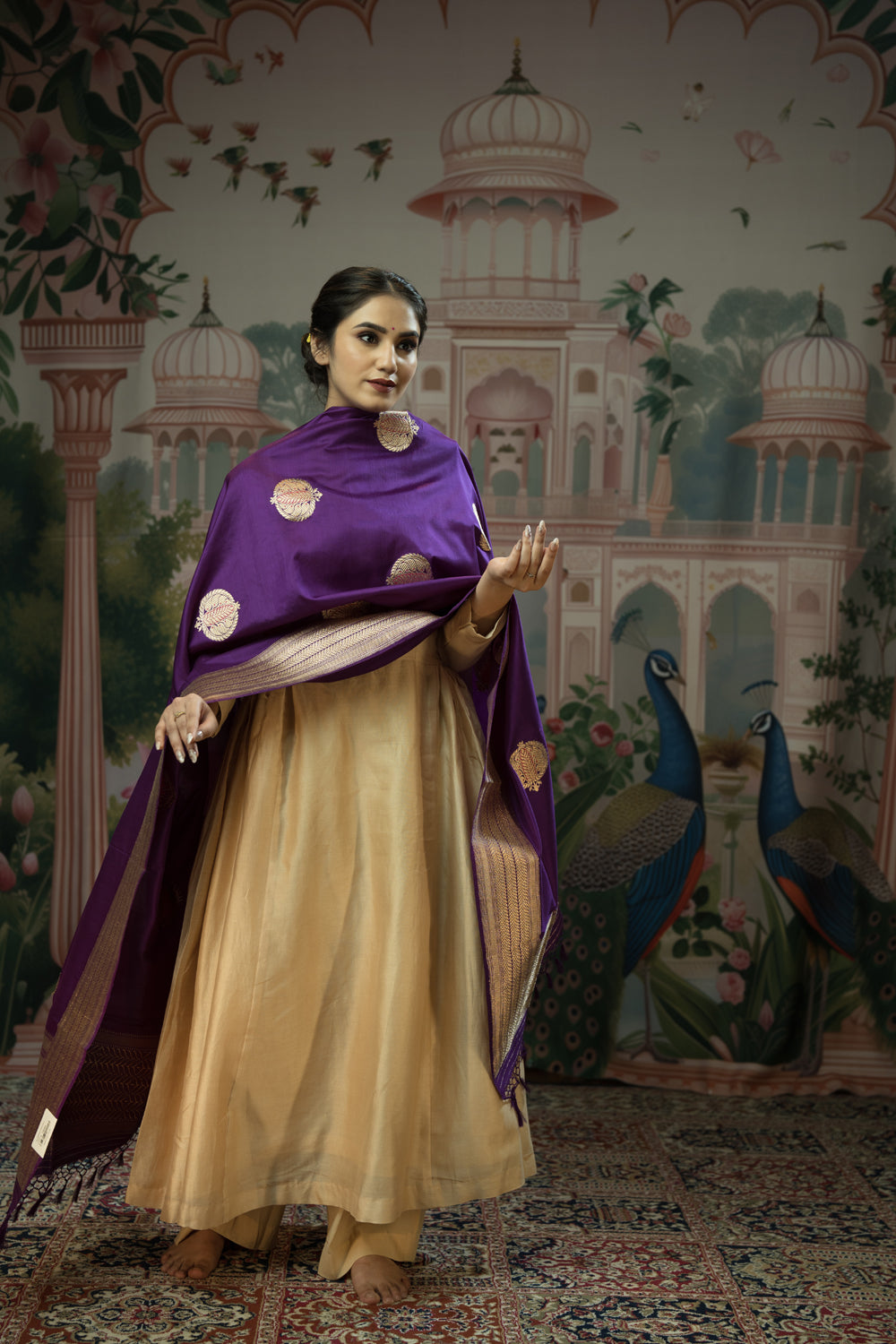 handwoven purple kadhua weave dupatta