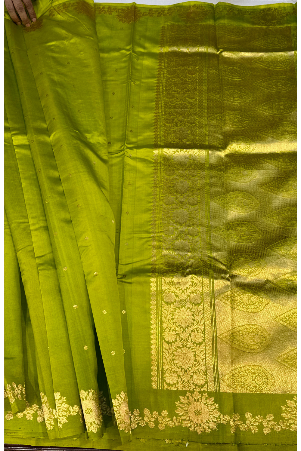 Handwoven lime green pure silk saree