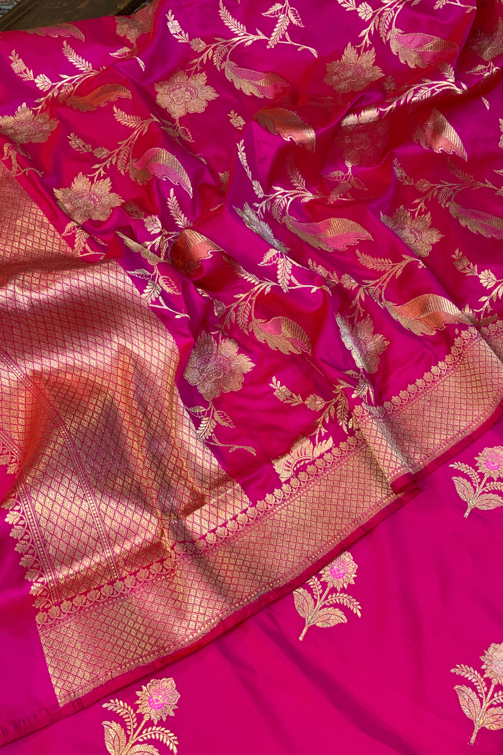 Handwoven masterpiece fuschia pink ektaar unstitched suit set - single edition