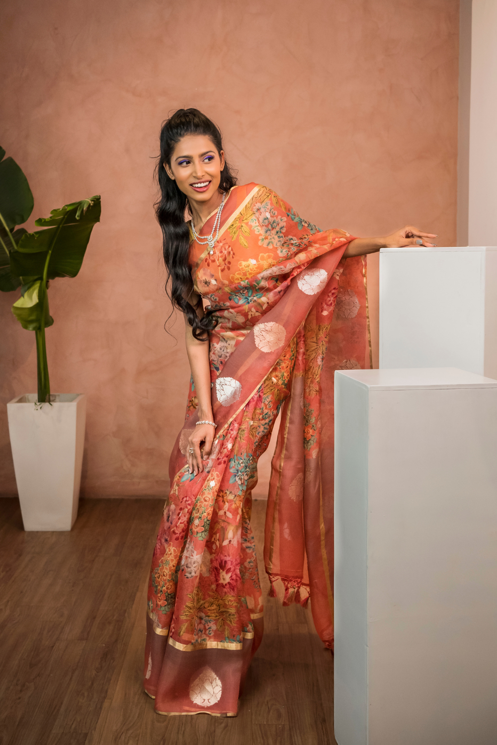 Handwoven 'bruciata' organza saree