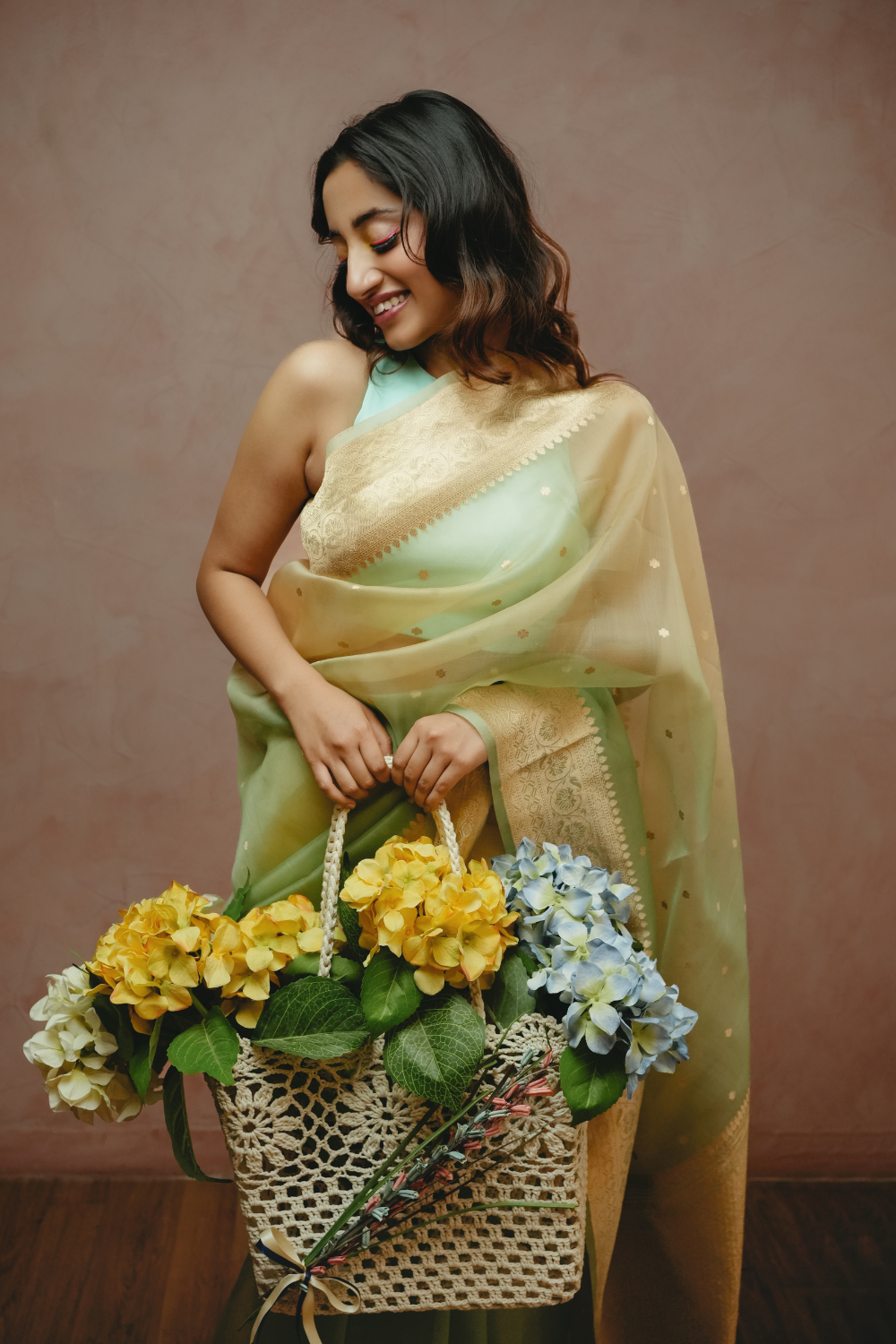 Handwoven 'fresca' organza saree