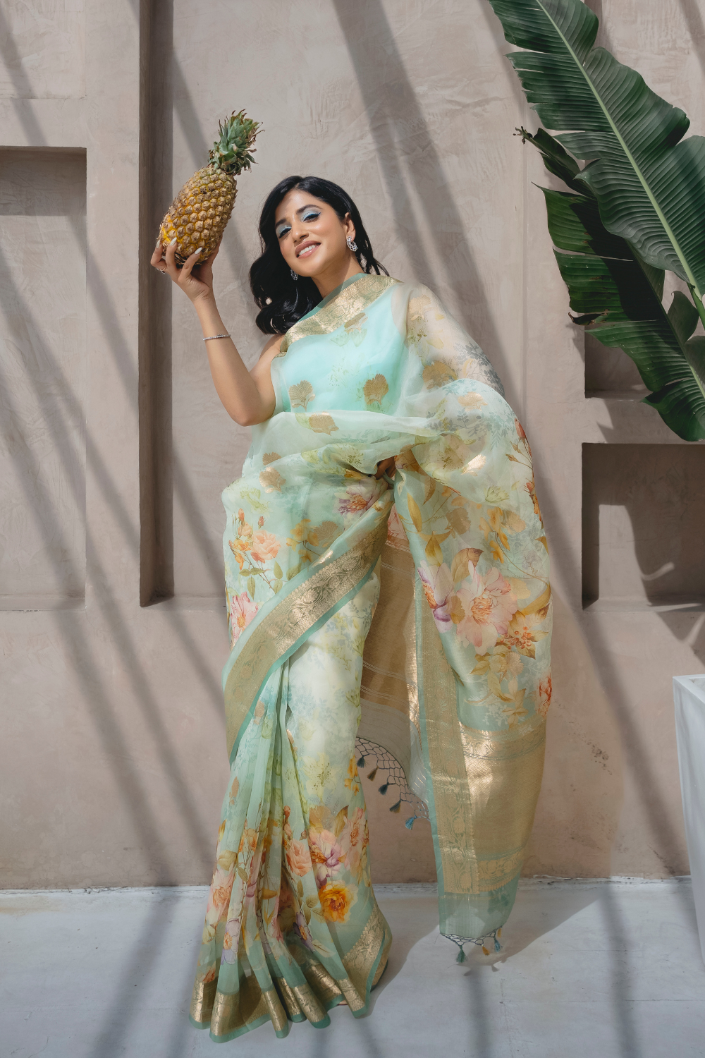 Handwoven 'Verde' organza saree