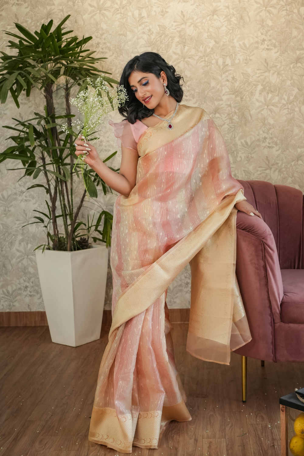 Handwoven 'rosa' organza saree