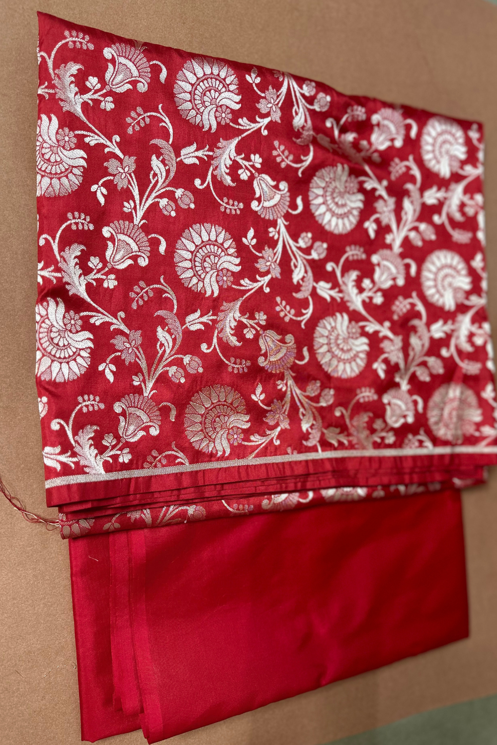 Handwoven red 2 pc thaan set