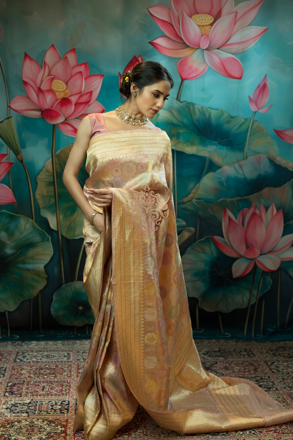 Handwoven single edition powder pink rangkat saree