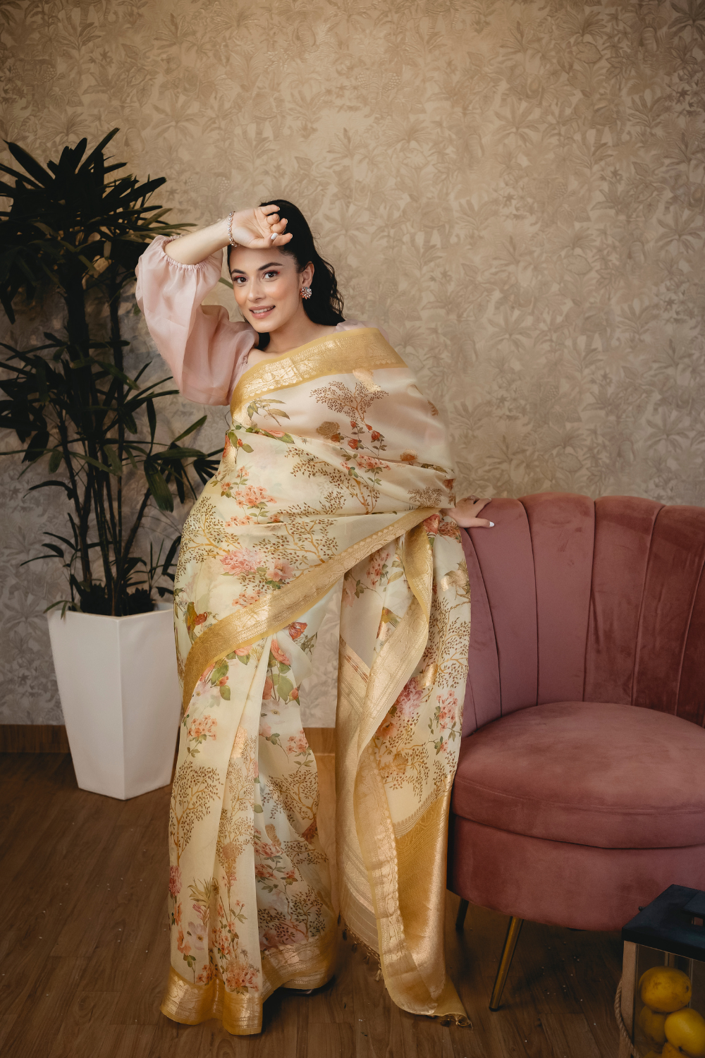 Handwoven 'chiaro' organza saree