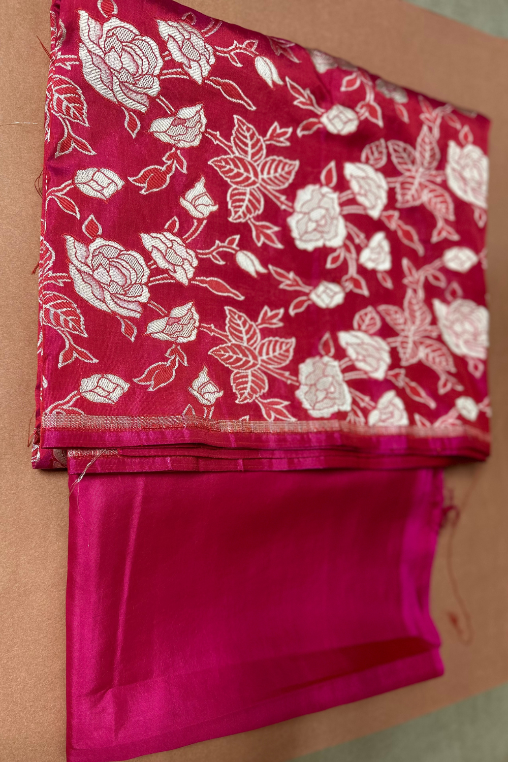 Handwoven shot pink 2 pc thaan set