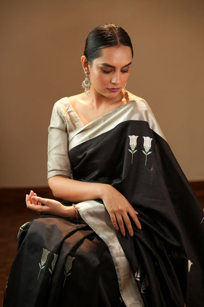 HANDWOVEN BLACK SILK SAREE