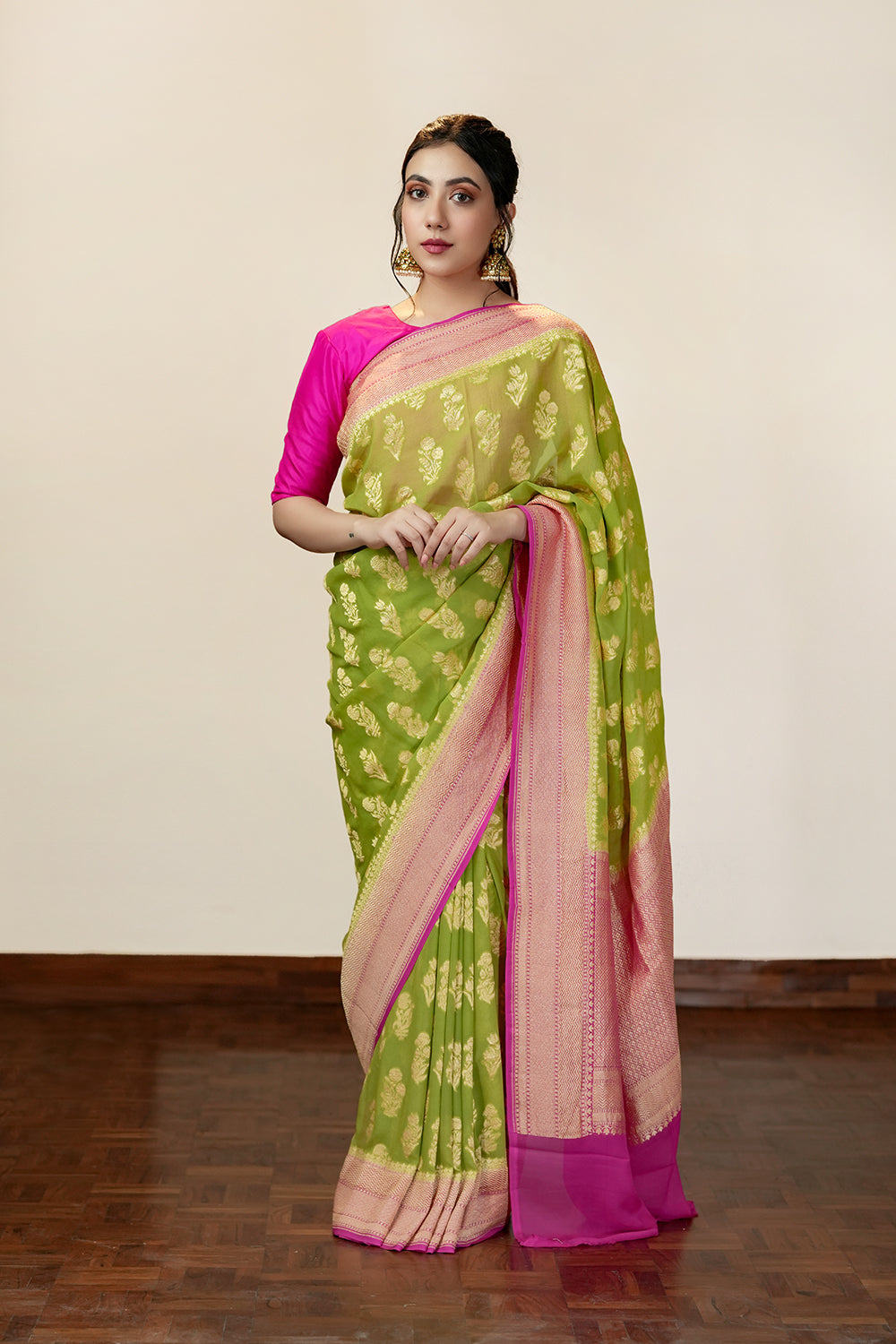 HANDWOVEN GREEN GEORGETTE SAREE