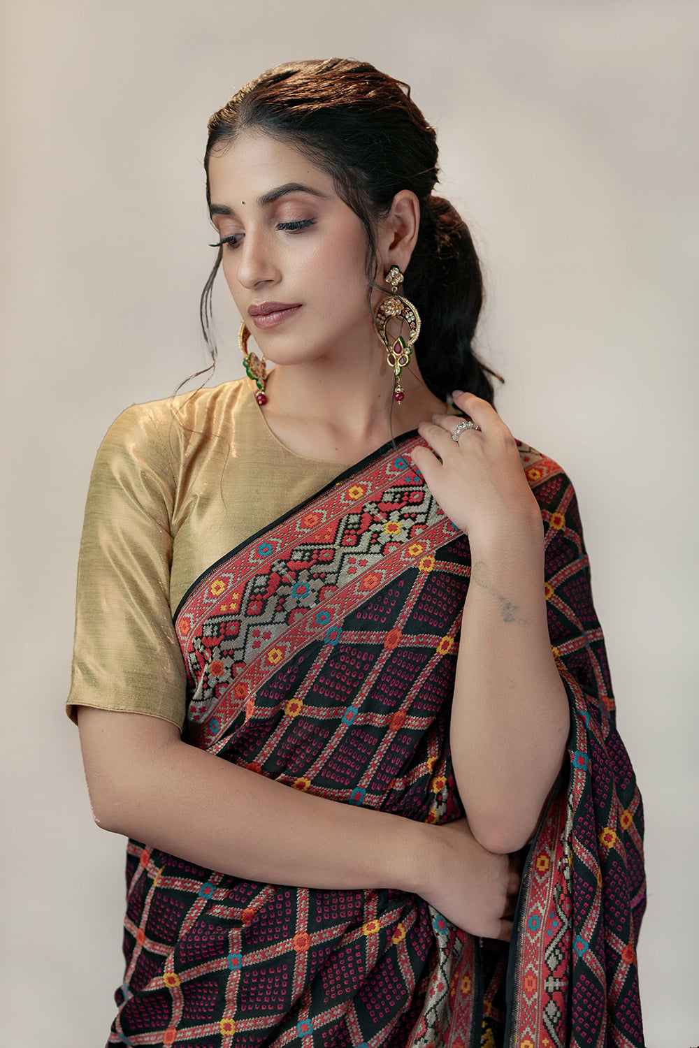 HANDWOVEN BLACK SHIKARGAH BANDHEJ SAREE