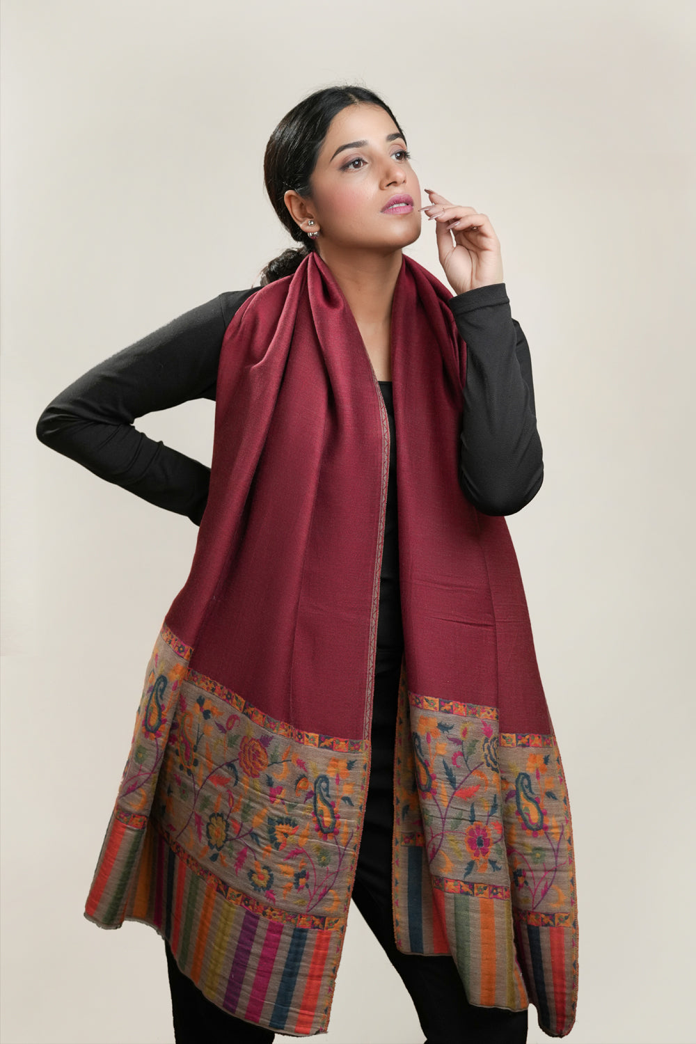 REVERSABLE MAROON-BEIGE KANNI BORDER SHAWL