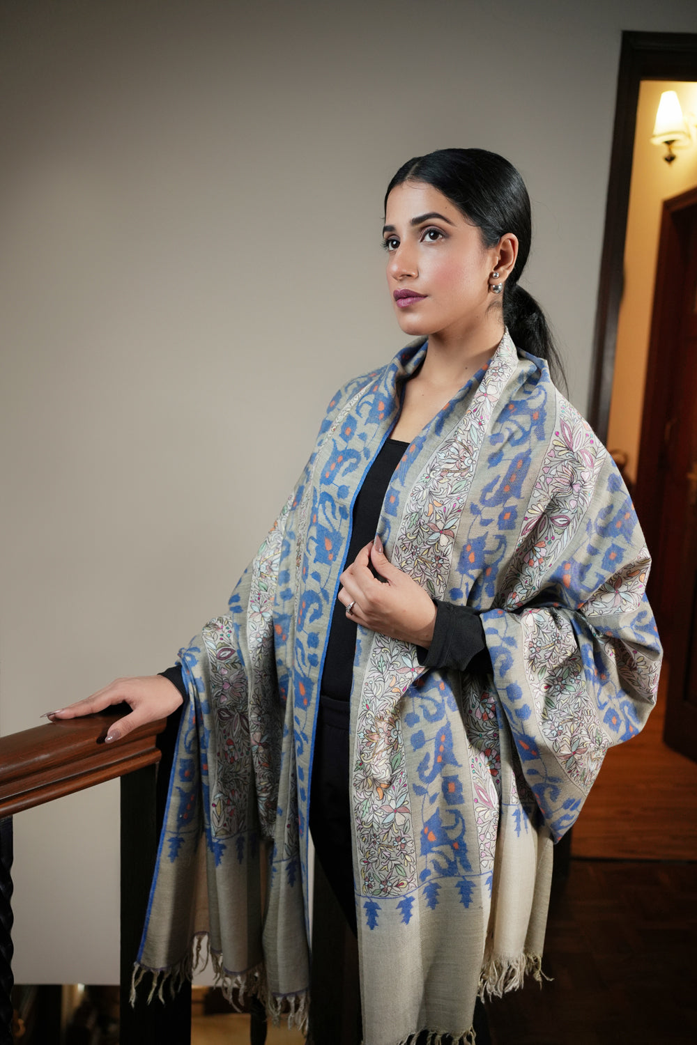 HANDWOVEN BLUE STRIPE KANNI PASHMINA SHAWL WITH ZARI