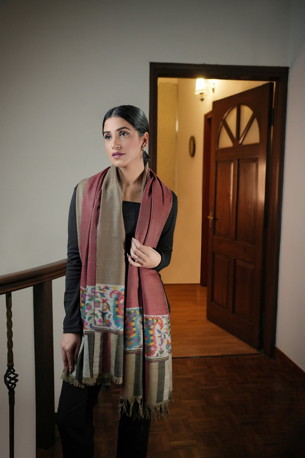 HANDWOVEN REVERSIBLE KANNI BORDER PASHMINA SHAWL