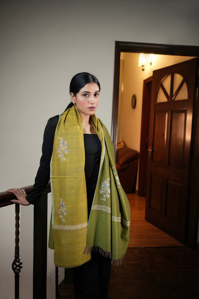 HANDWOVEN REVERSIBLE KASHMIRI EMBROIDERED PASHMINA SHAWL