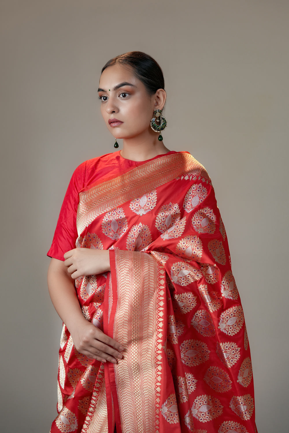 HANDWOVEN VINTAGE REVIVAL RED SILK SAREE