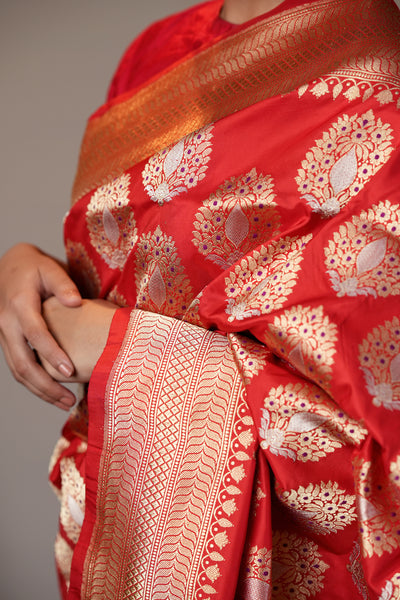 HANDWOVEN VINTAGE REVIVAL RED SILK SAREE