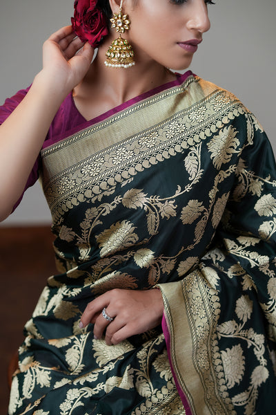 HANDWOVEN DEEP GREEN SILK SAREE