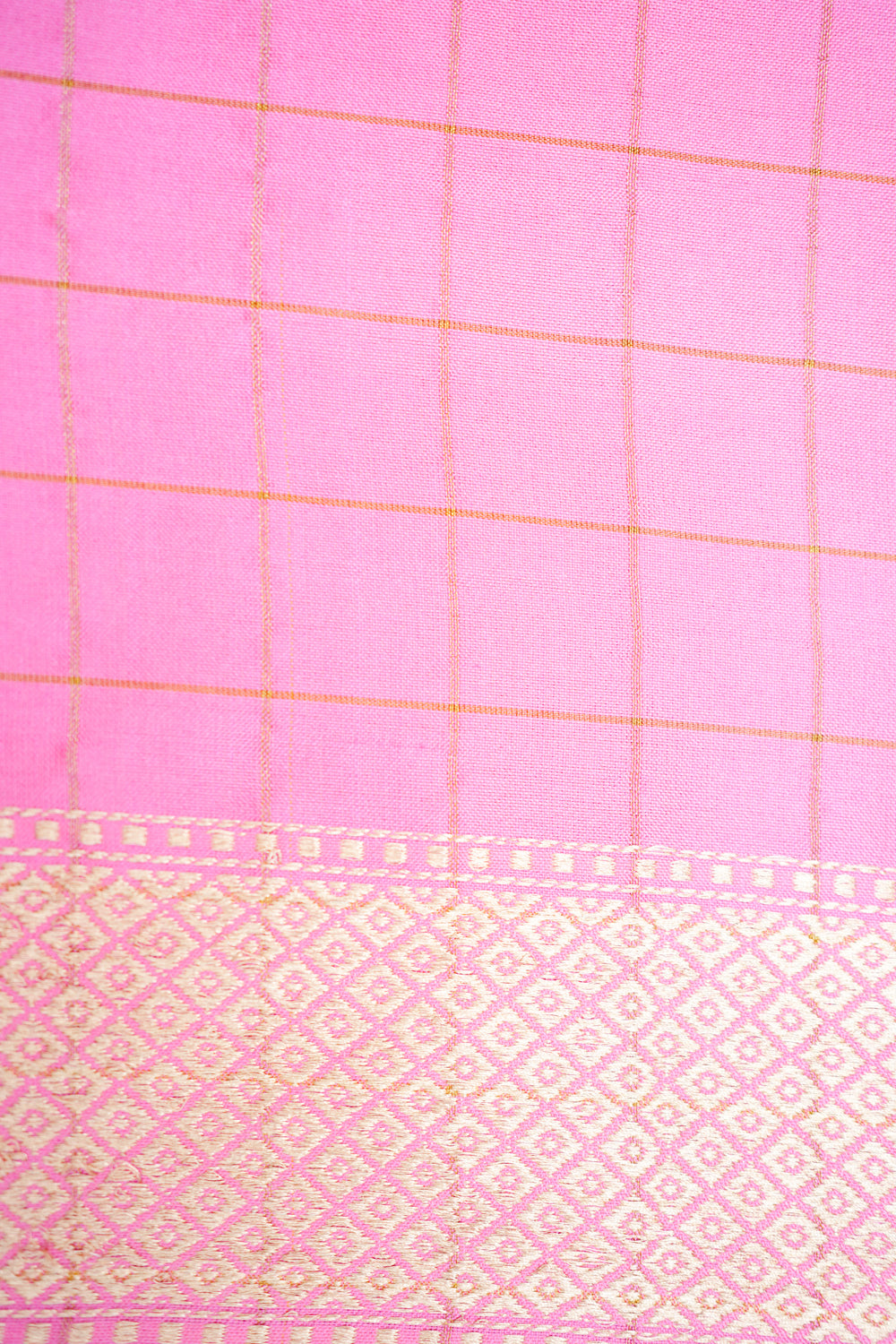 HANDWOVEN PINK SILK SAREE