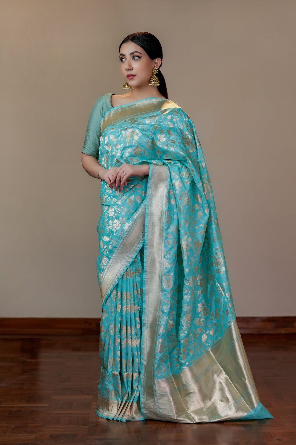 HANDWOVEN BLUE SILK SAREE