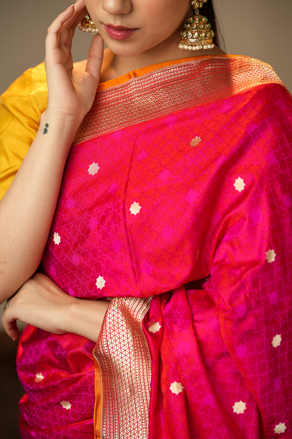 HANDWOVEN RED-PINK TANCHOI SILK SAREE