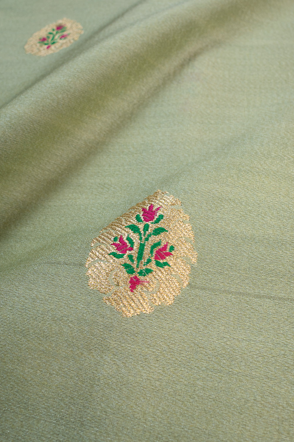 HANDWOVEN GREEN MEENAKARI MUGA FABRIC