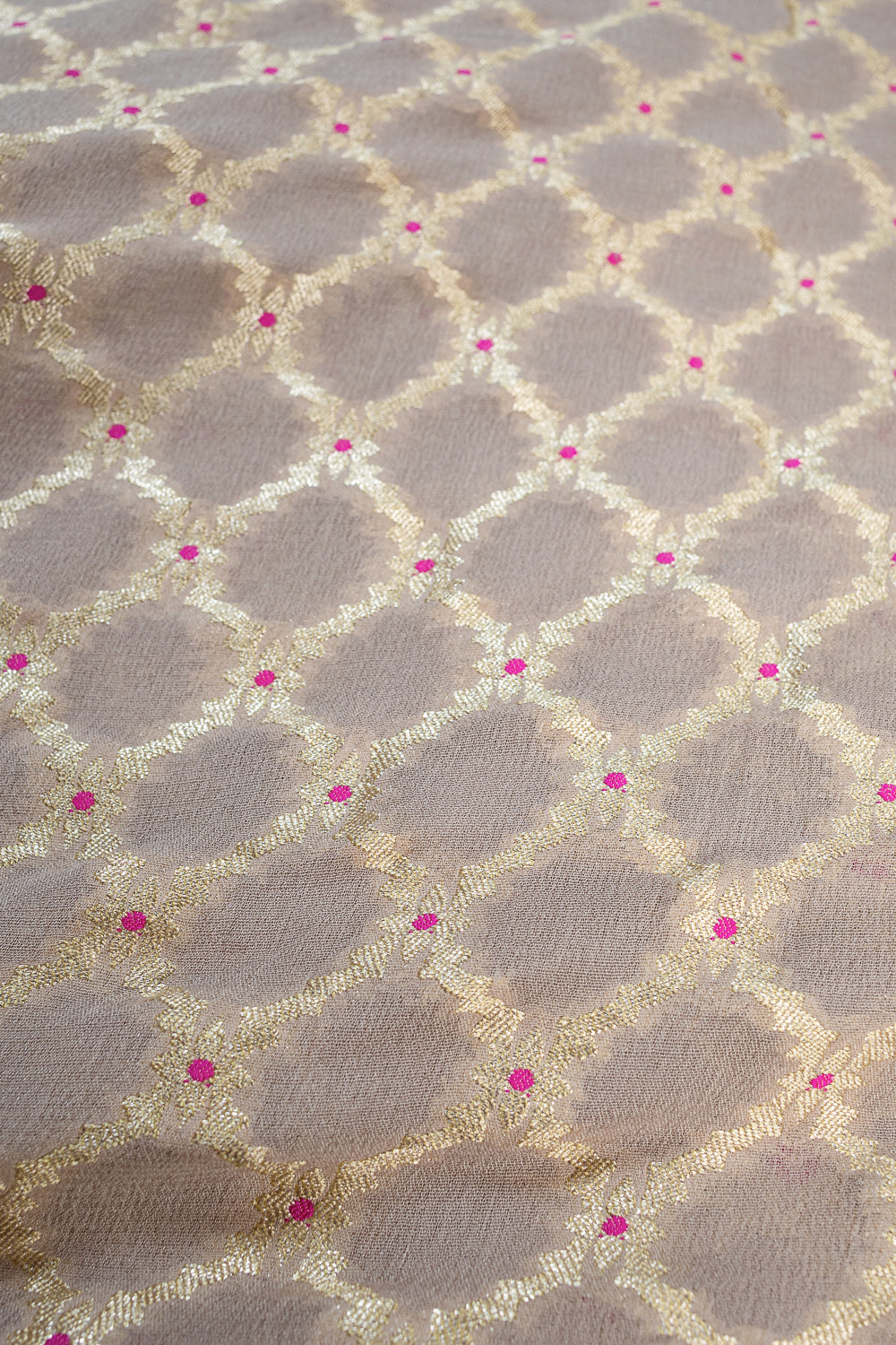 HANDWOVEN GREY MEENAKARI GEORGETTE FABRIC